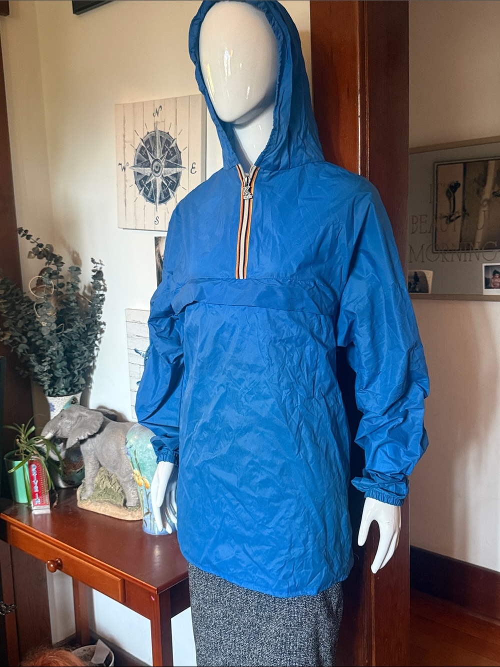 Vintage K Way size M, Men's Blue Hooded Windbreaker Pullover Jacket